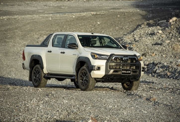 Giá lăn bánh Toyota Hilux 2020 mới nhất tại Việt Nam 